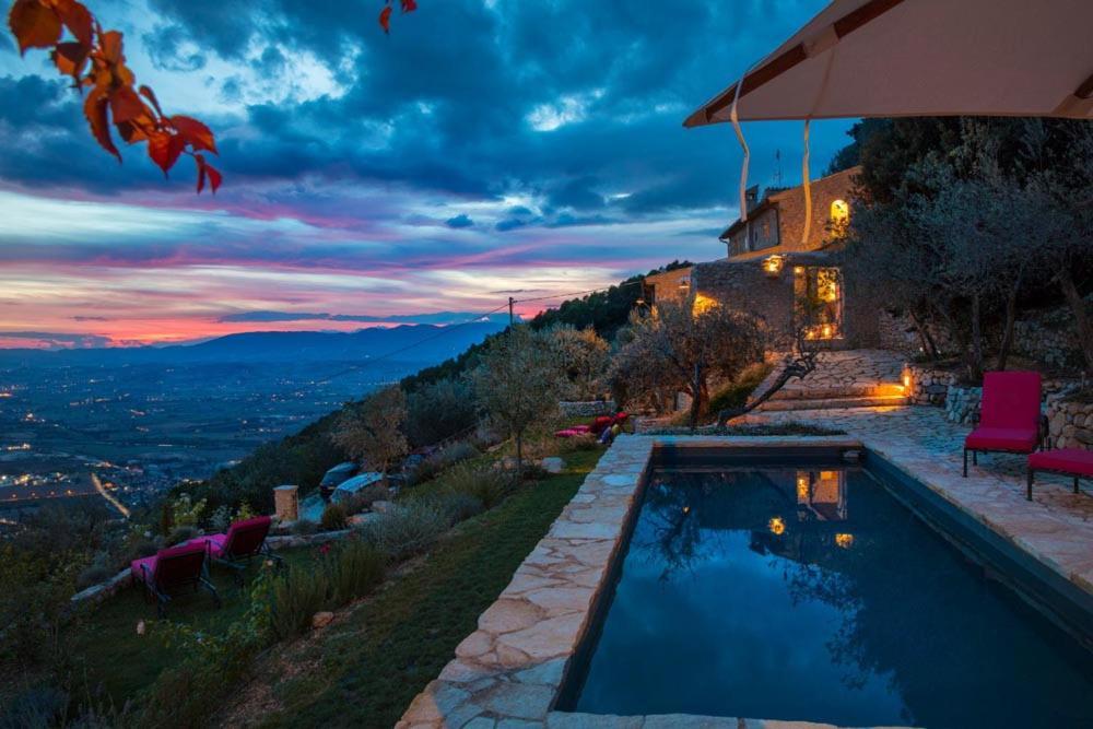 Villa La Sorgente Campello sul Clitunno Bagian luar foto